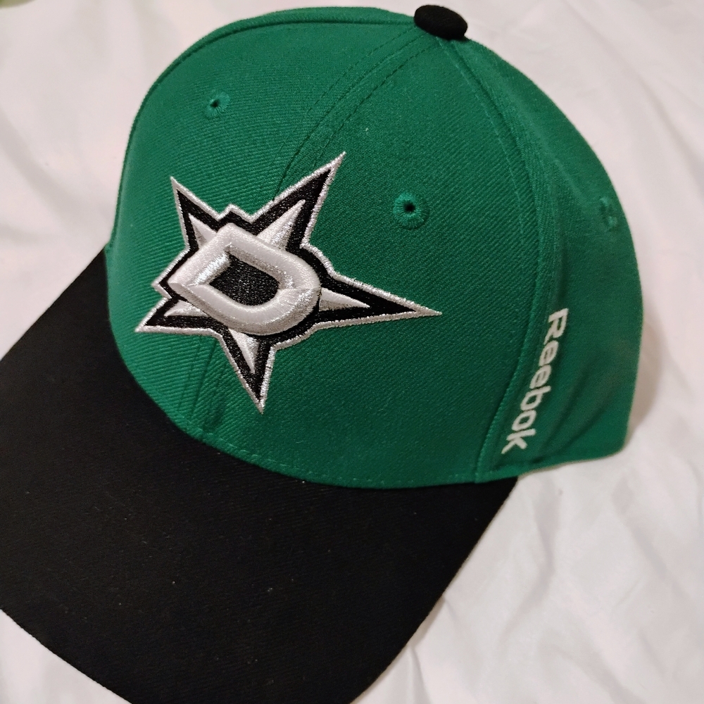 Dallas Stars Reebok Emerald and Ebony Baseball Cap